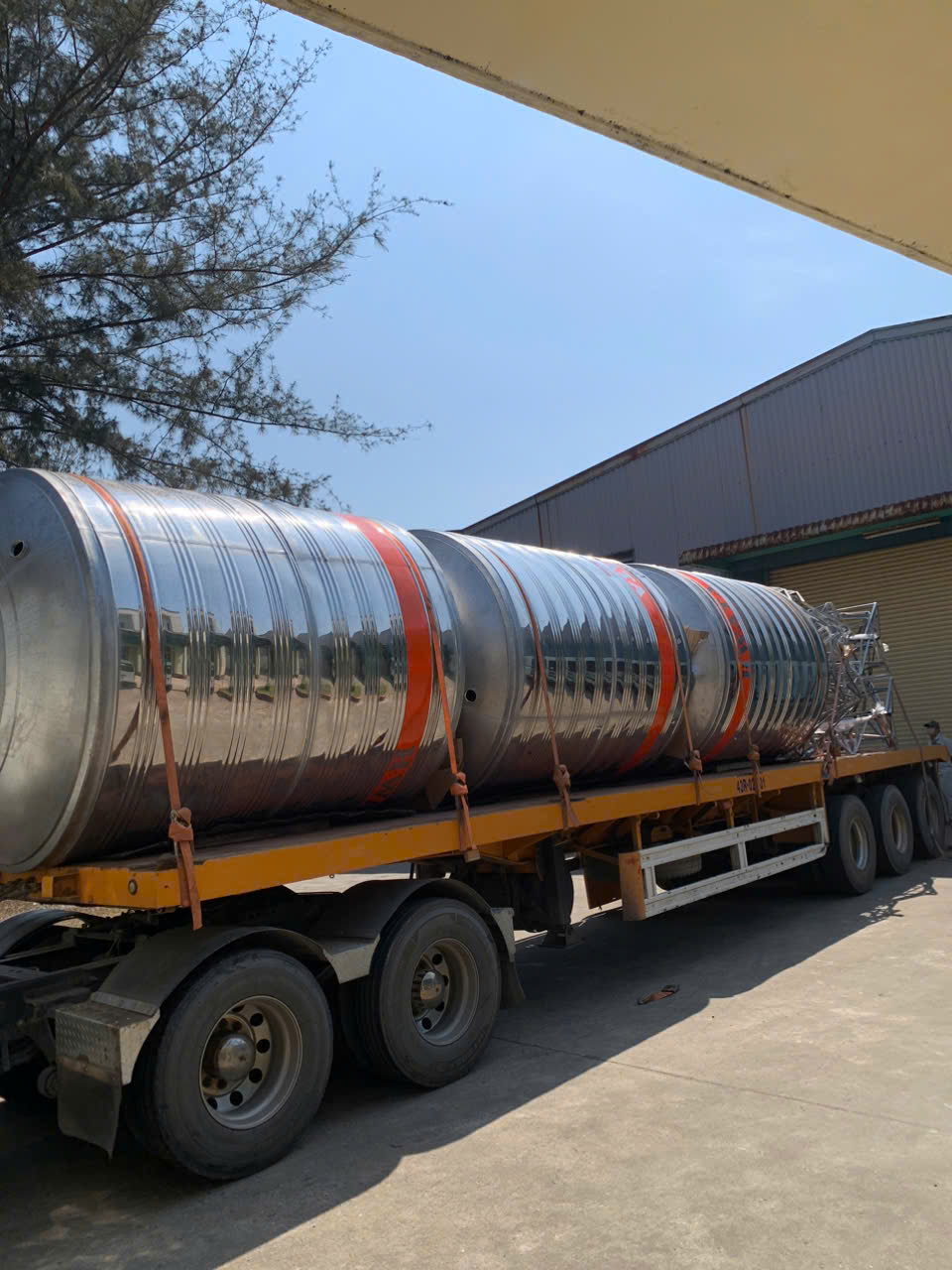 Bồn nước công nghiệp inox SUS304 dung tích 20000L ngang