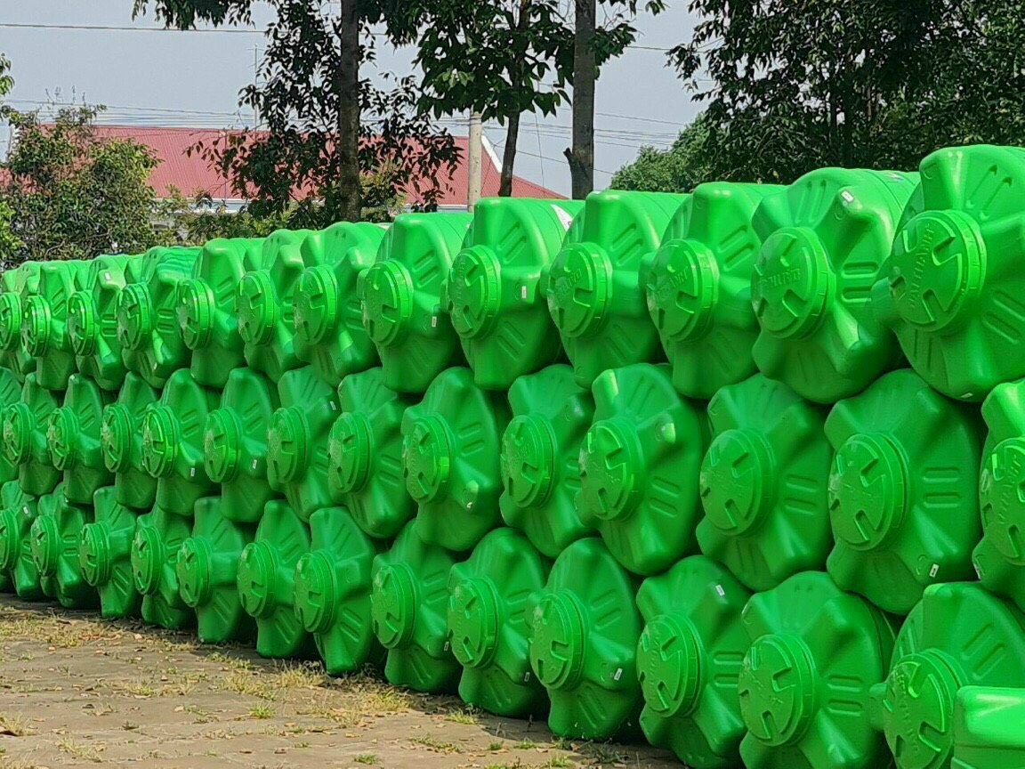 Bồn Nhựa 1500L dạng đứng tiết kiệm diện tích