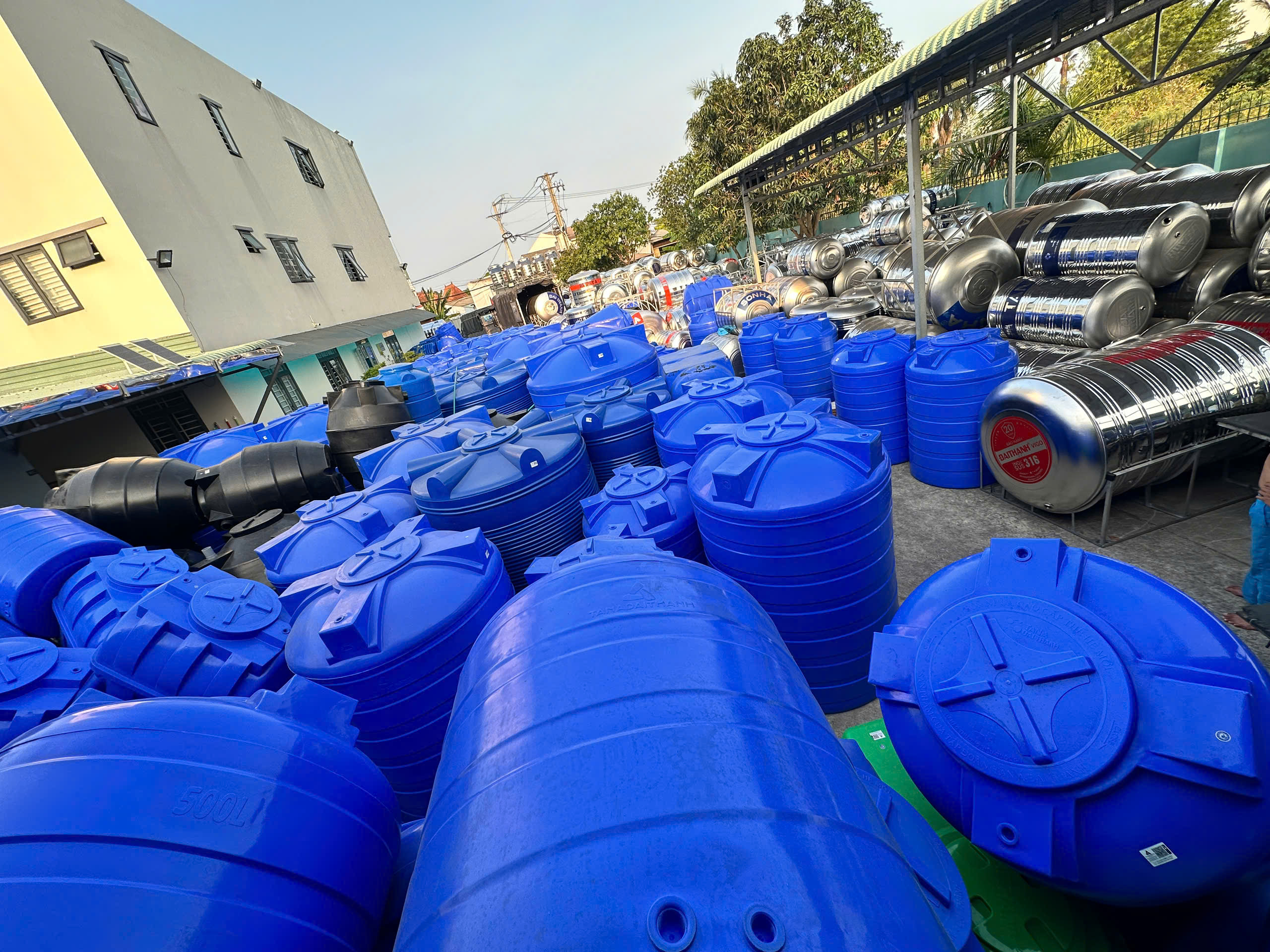 Cách chọn dung tích Bồn Nhựa 300L phù hợp