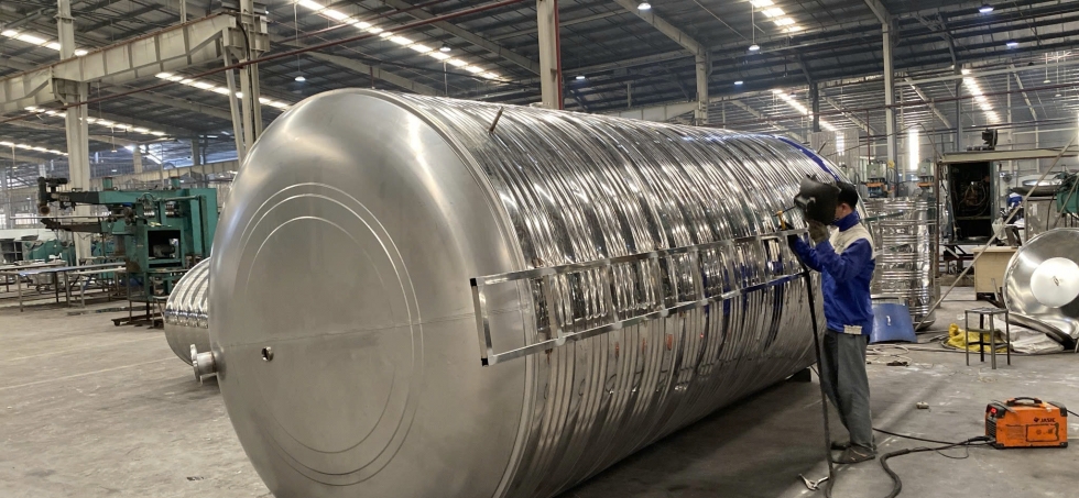 bon nuoc inox tan a dai thanh