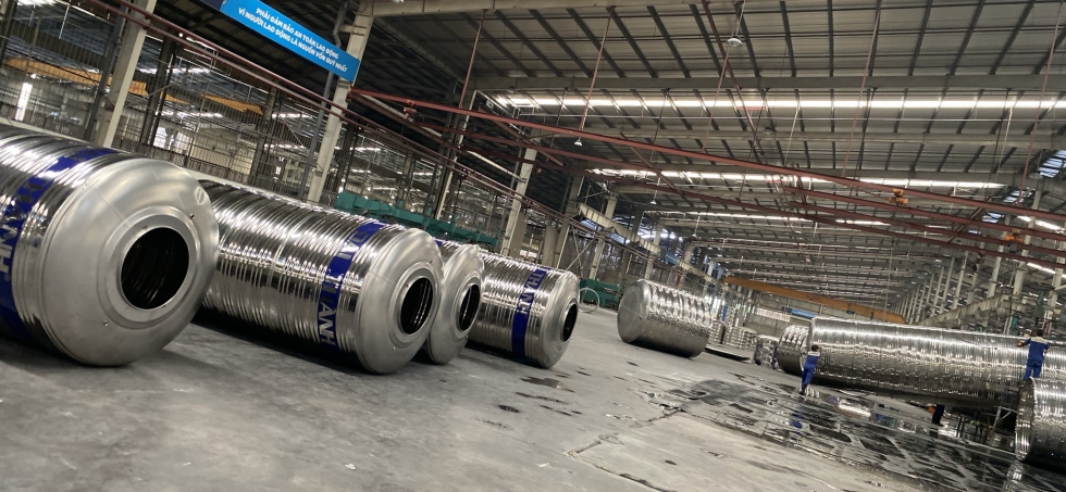 bon nuoc inox tan a dai thanh