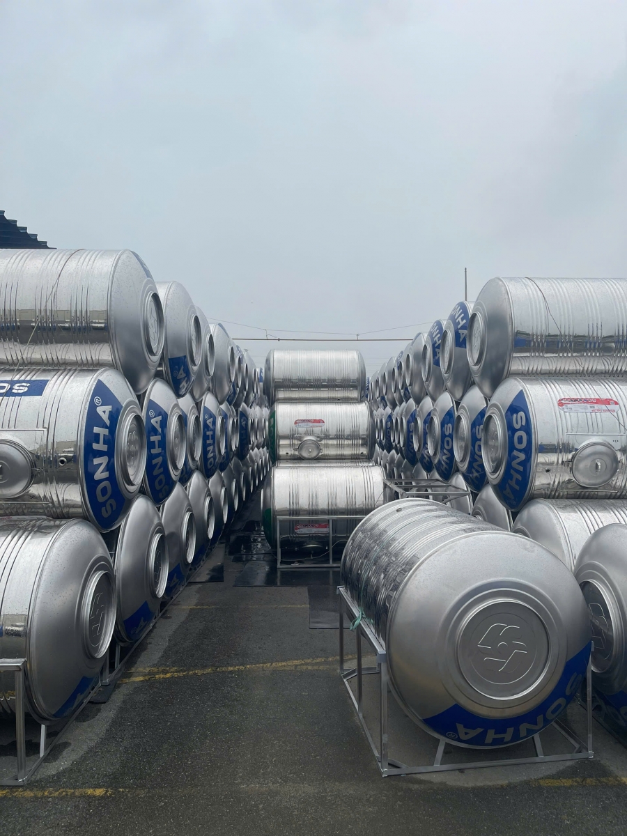 bon nuoc inox son ha