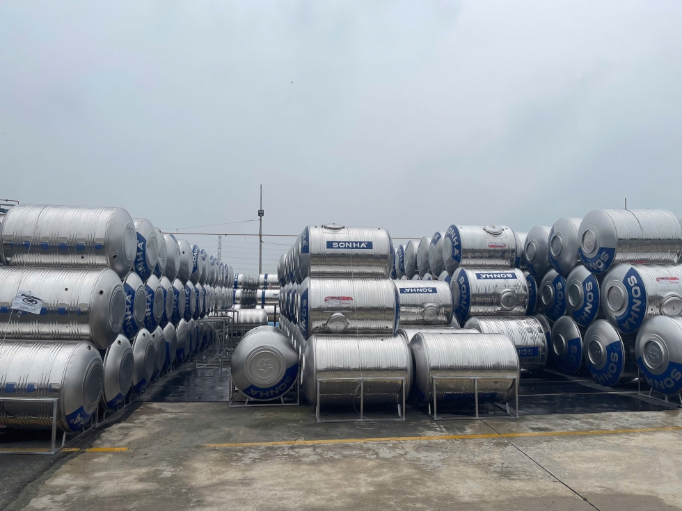 bon nuoc inox son ha