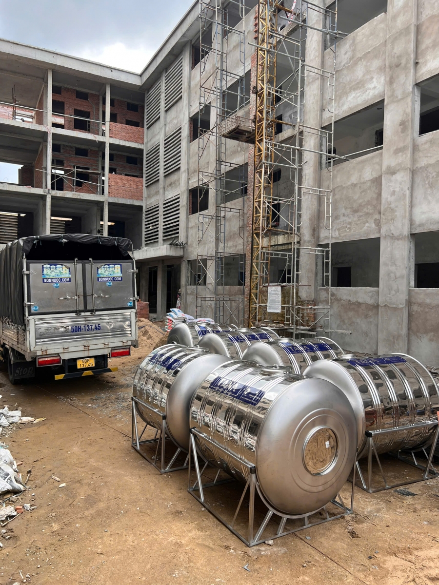 bon nuoc inox tan a dai thanh